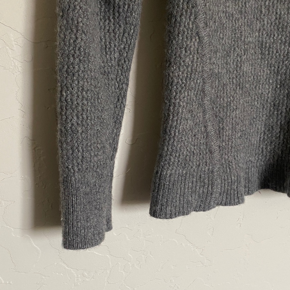 Patagonia Gray Crewneck Knit Sweater - Picture 3 of 6